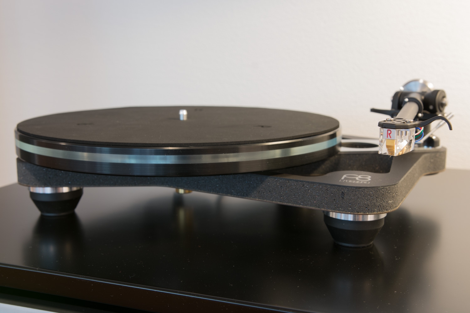 Rega Planar 8 Plattenspieler