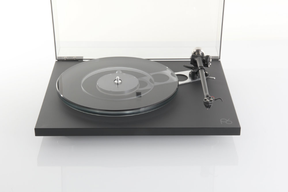 Rega Planar 6 Plattenspieler