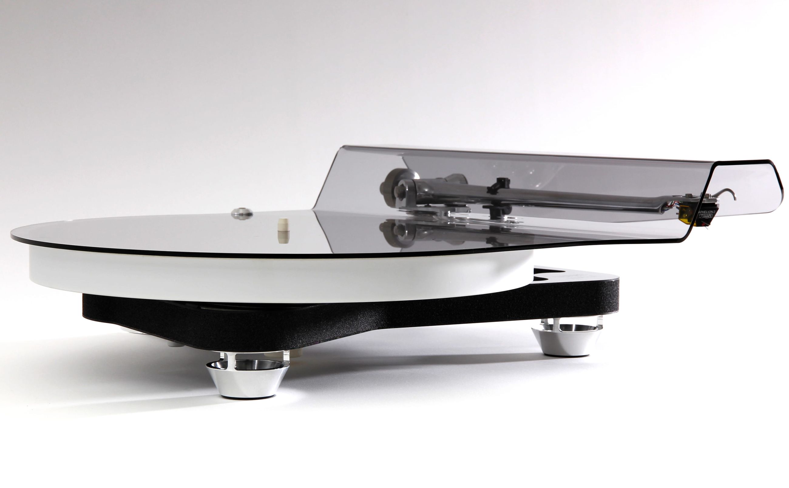 Rega Naia Plattenspieler