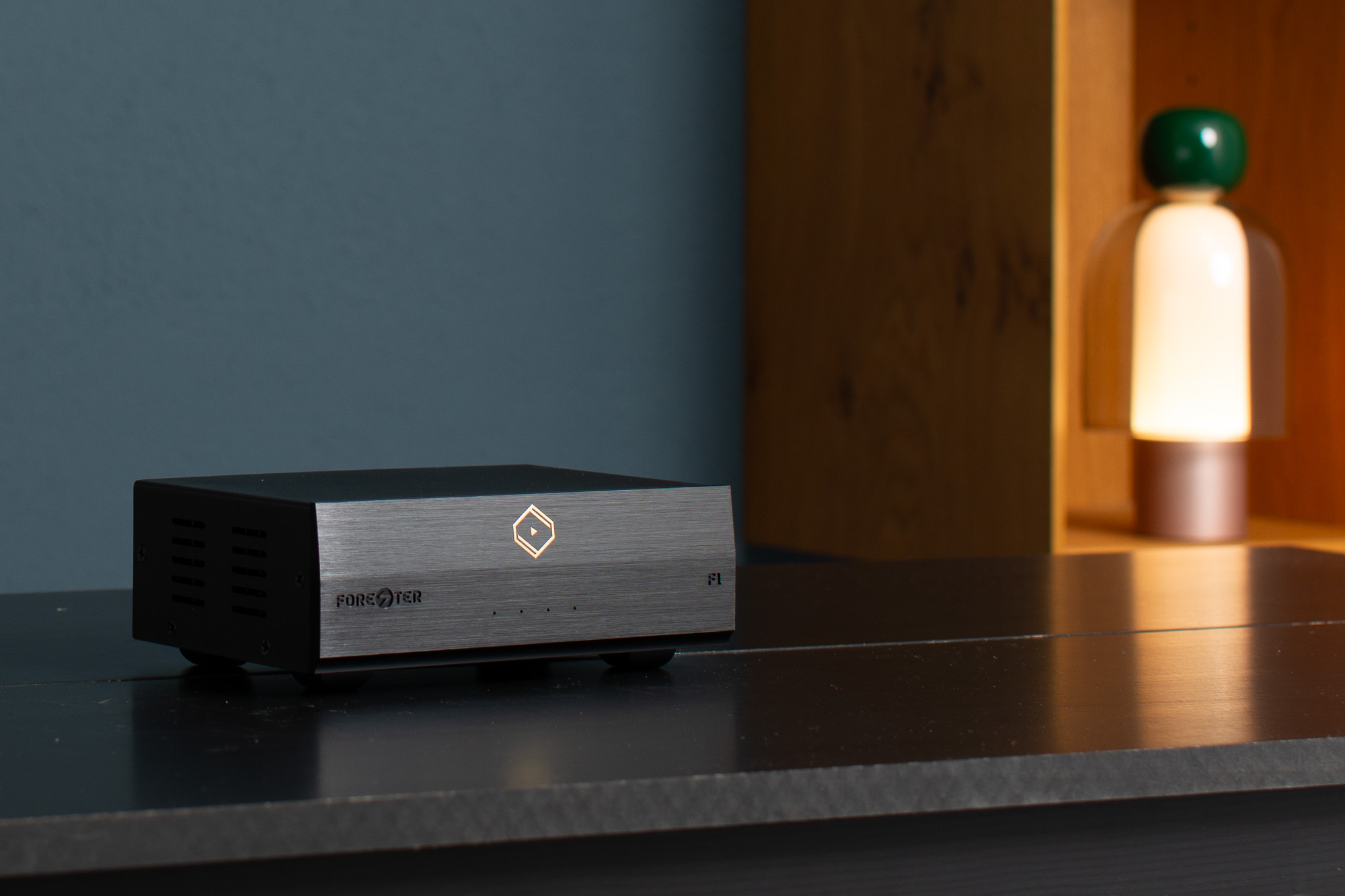 Silent Angel Forester F1 Linear Netzteil - Auspack-Produkt