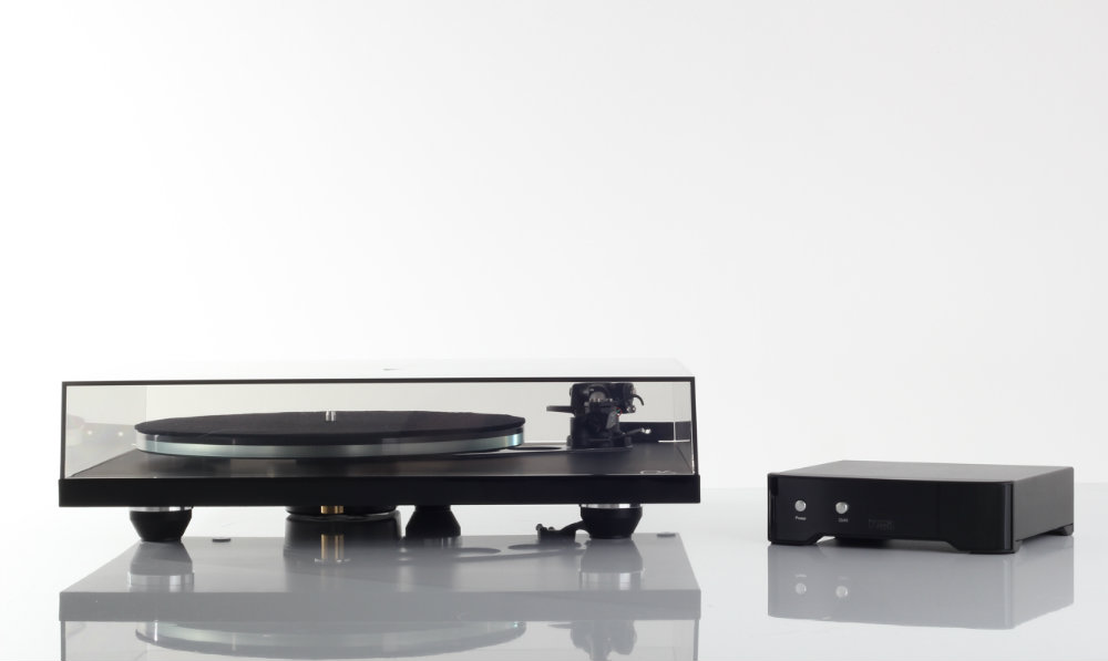 Rega Planar 6 Plattenspieler