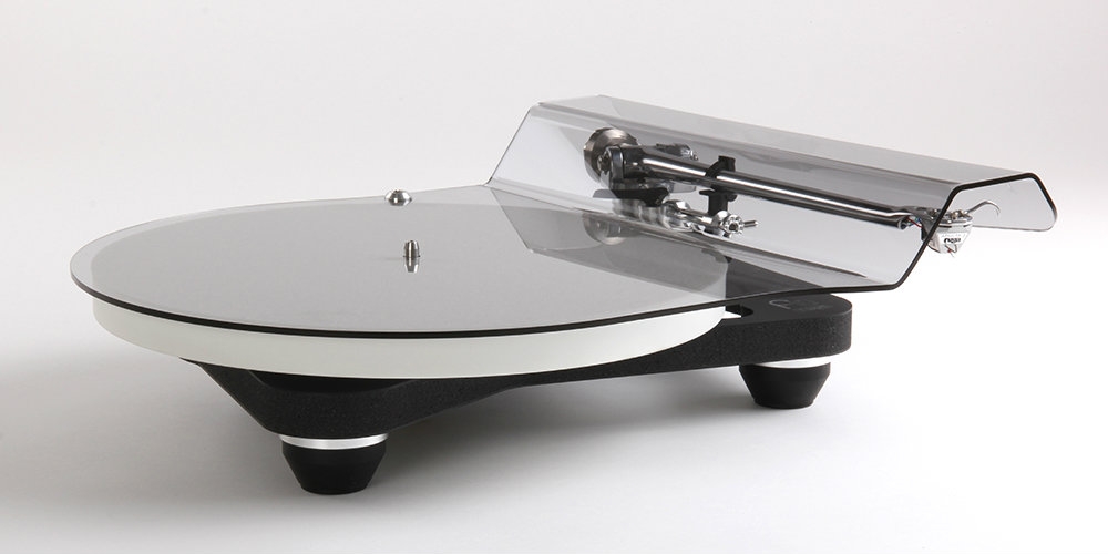 Rega Planar 10 Plattenspieler